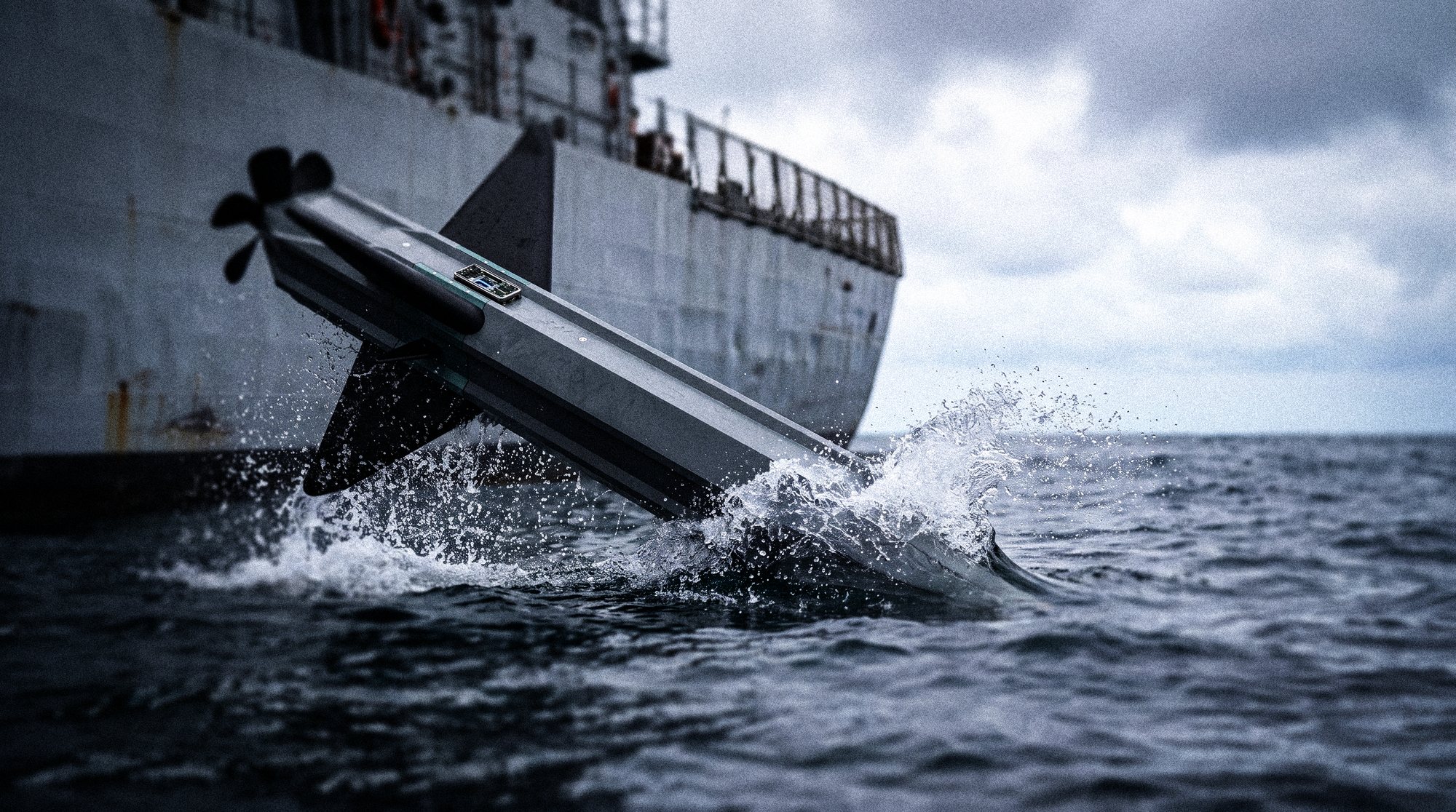 Khanivore launching from a vessel
